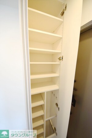 ライオンズフォーシア清澄白河の物件内観写真